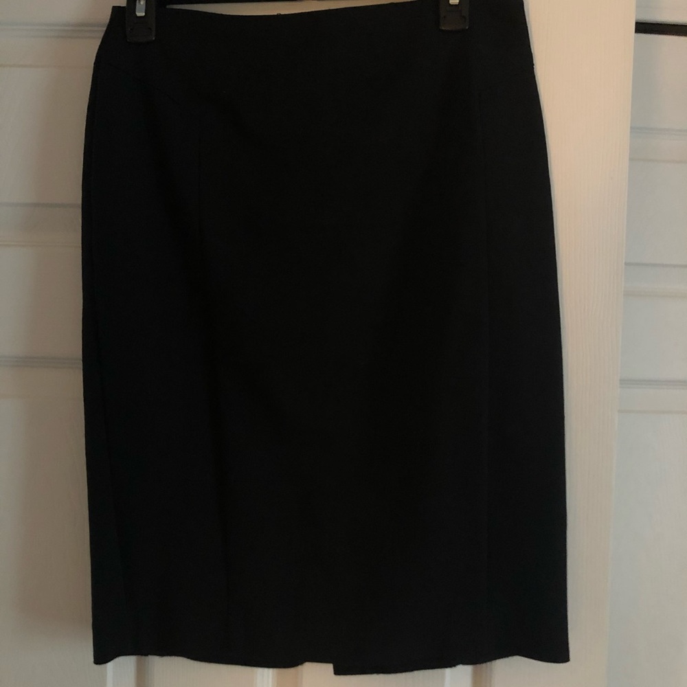Black pencil skirt